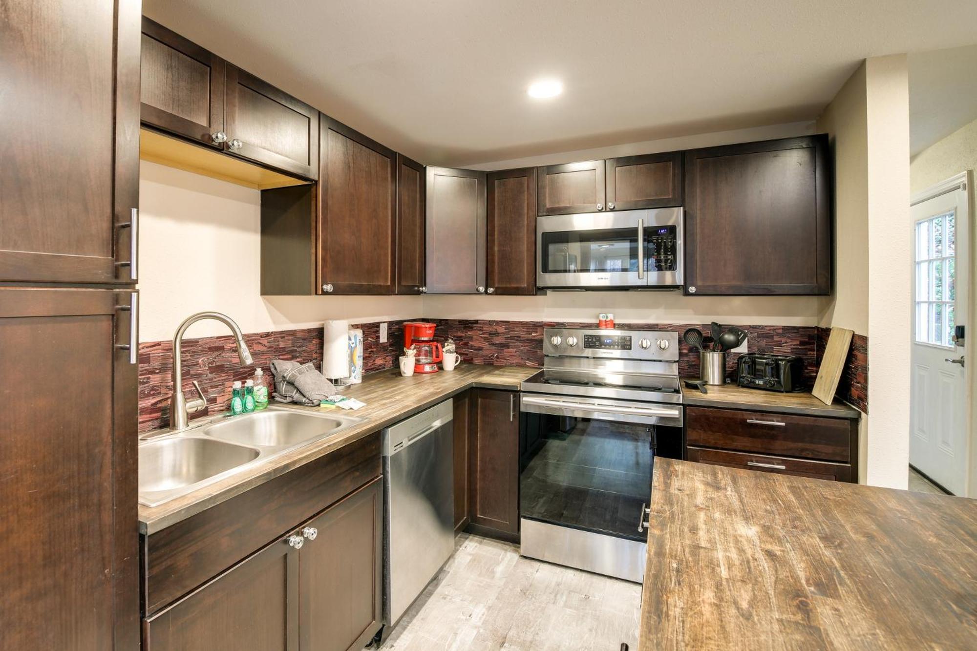 Updated Cobbly Nob Resort Home With Hot Tub! Гатлінбург Екстер'єр фото