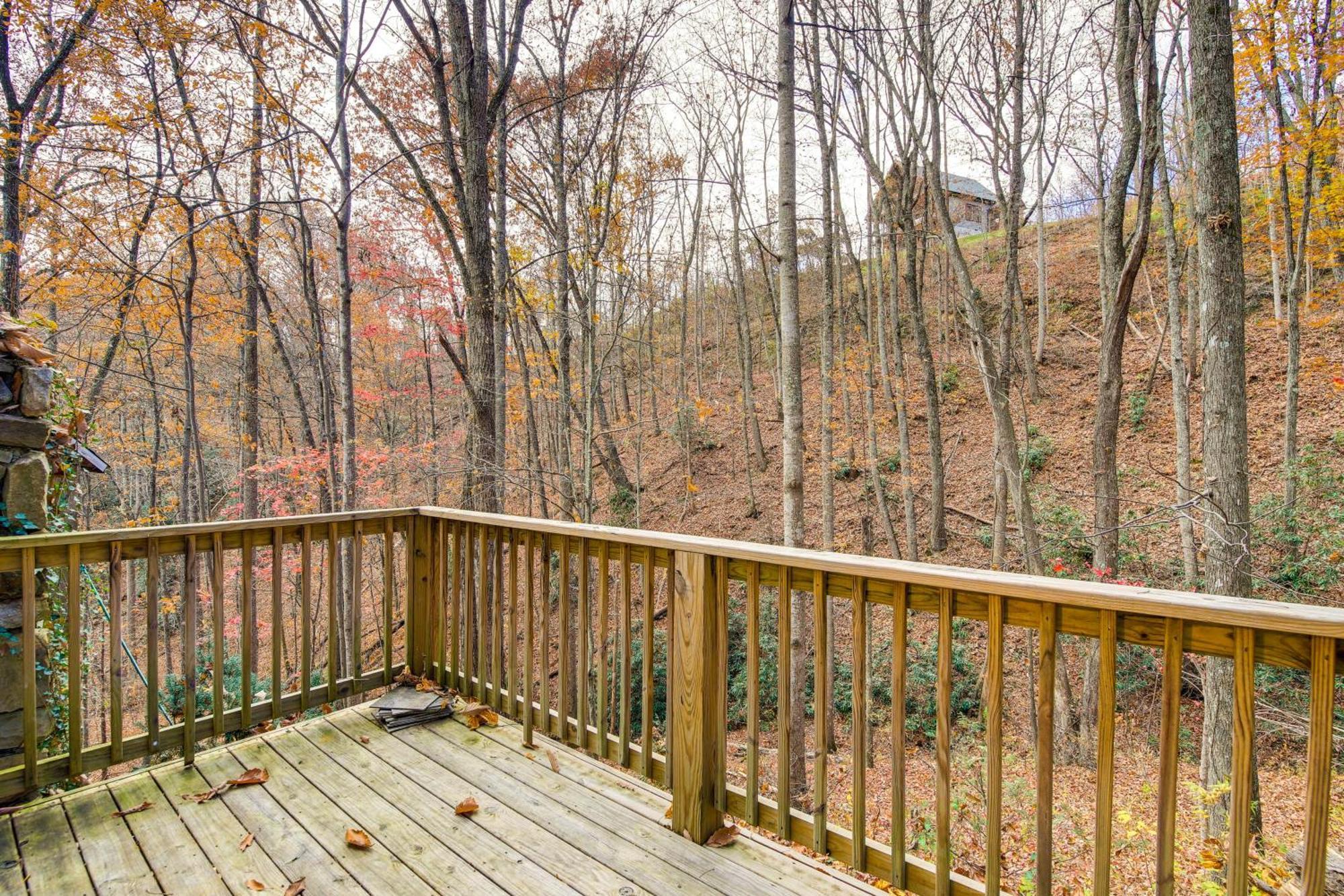 Updated Cobbly Nob Resort Home With Hot Tub! Гатлінбург Екстер'єр фото