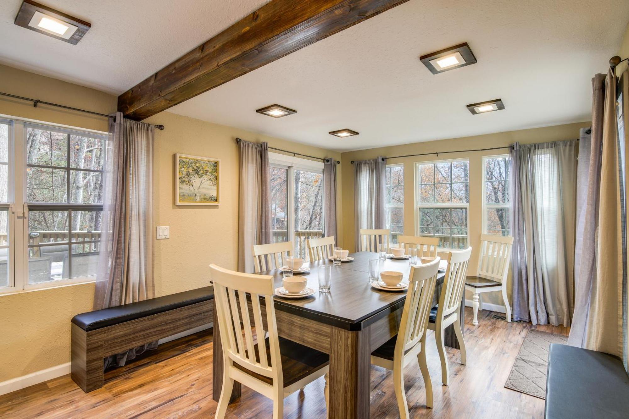 Updated Cobbly Nob Resort Home With Hot Tub! Гатлінбург Екстер'єр фото